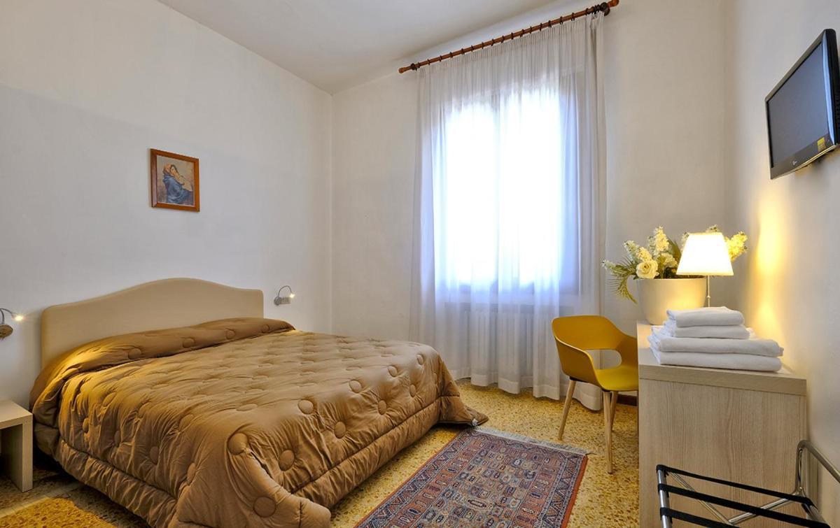 Locanda Al Santuario Песк'єра-дель-Гарда Екстер'єр фото