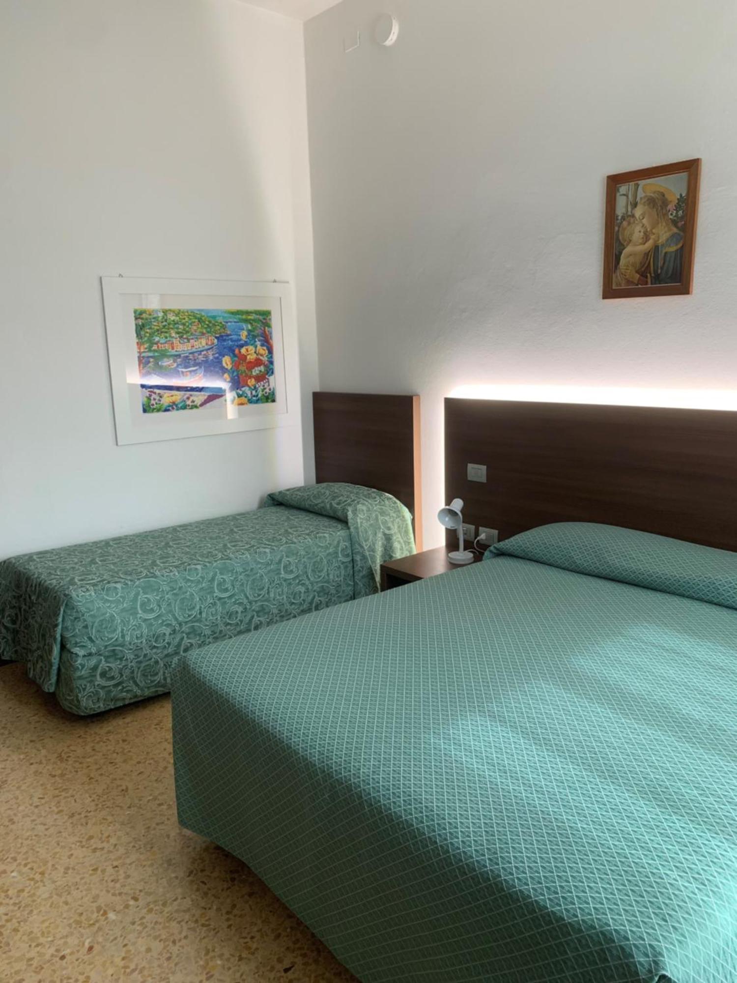 Locanda Al Santuario Песк'єра-дель-Гарда Екстер'єр фото